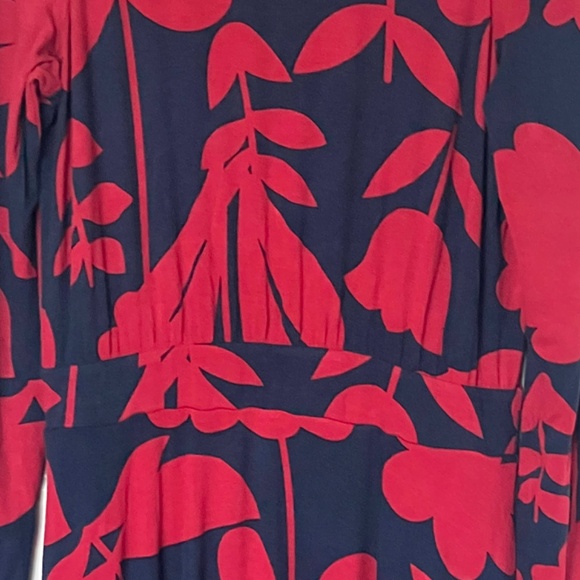 Boden Red and Navy Floral Abstract Print Midi Soft Jersey Dress. Size 8R - Picture 5 of 9